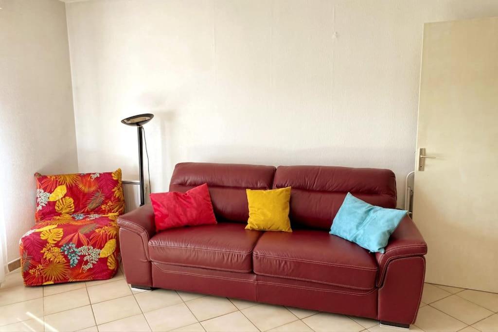 Apartamento Charmant Studio Costebelle Proche Gare, Terrasse Et Parking Gratuit Hyères Exterior foto